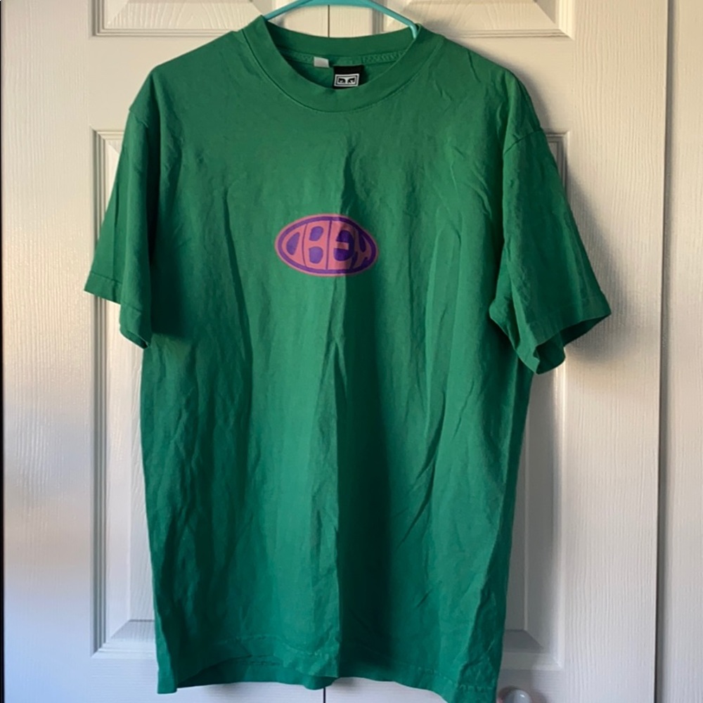 obey t shirt
